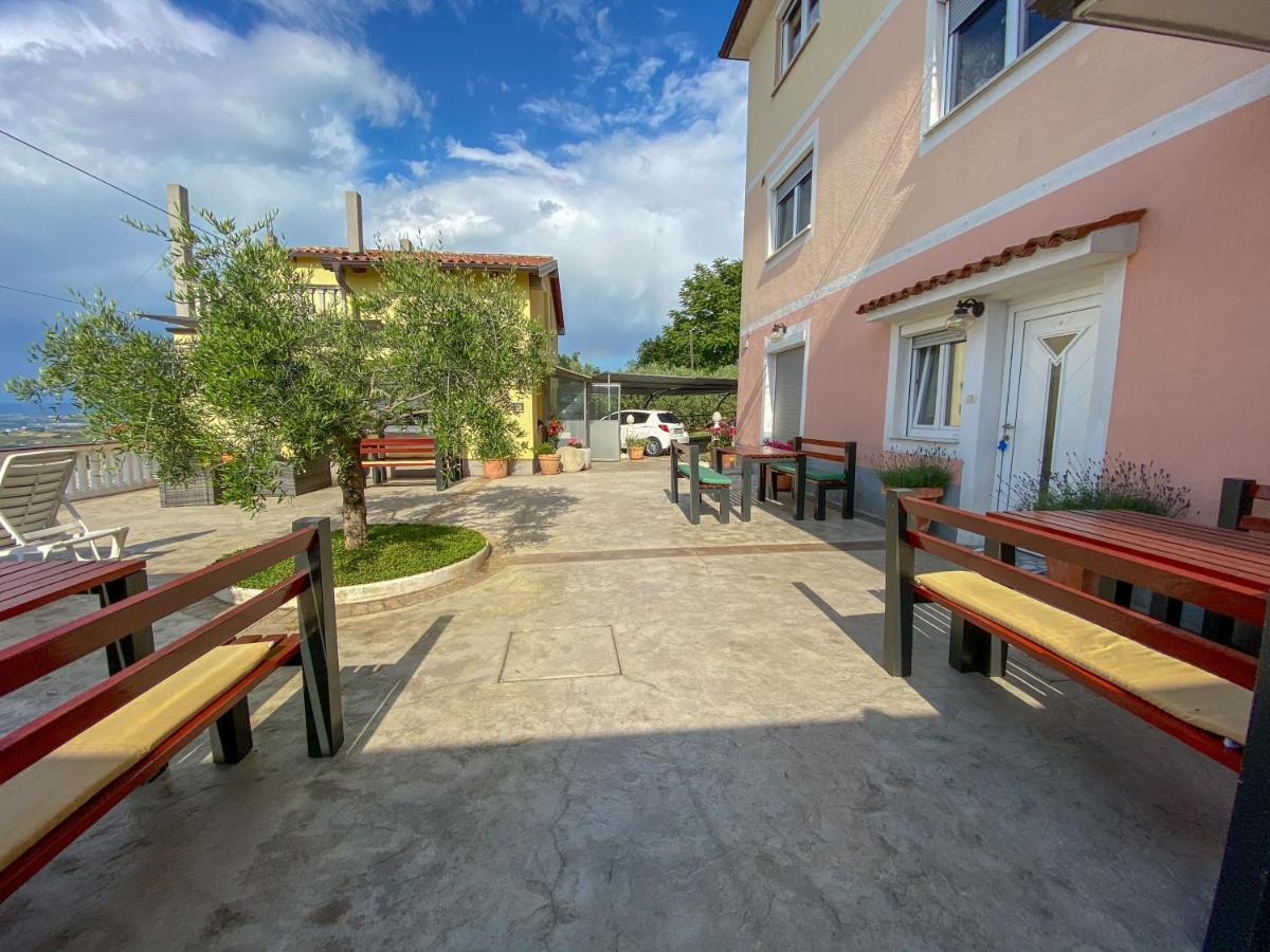 Viler Apartments Izola Buitenkant foto