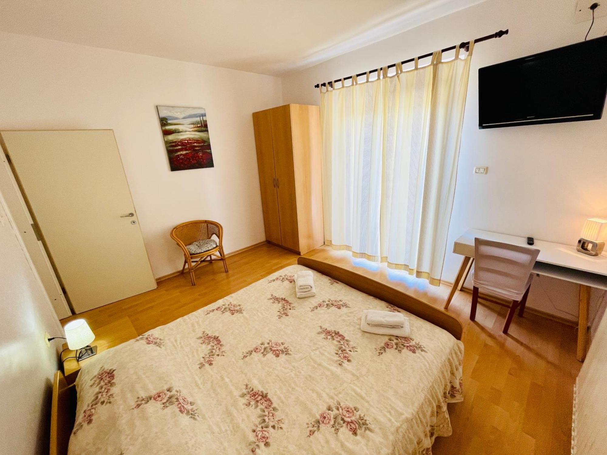Viler Apartments Izola Buitenkant foto